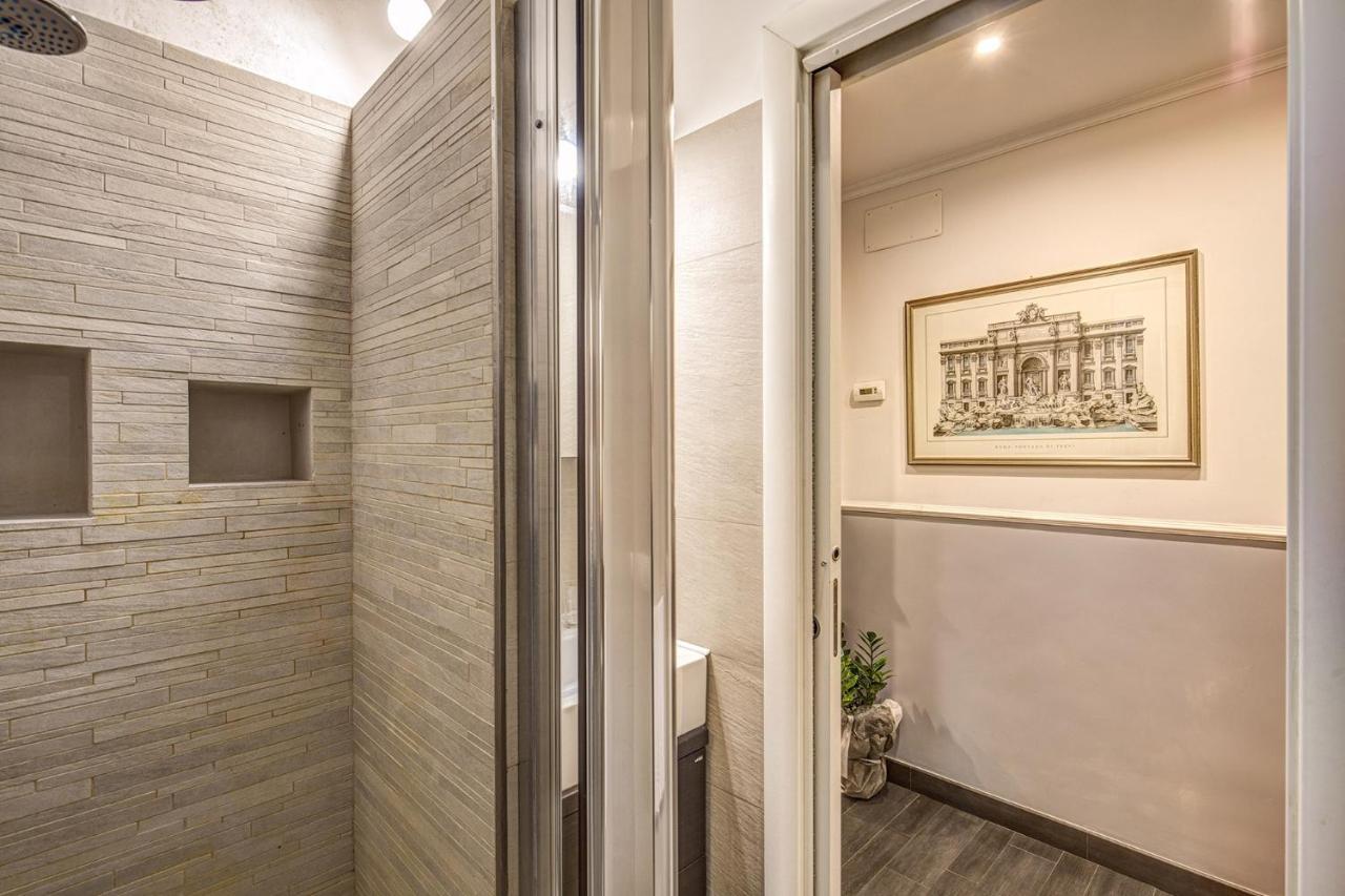Piazza Del Popolo 3 Rooms, 3 Bath Appartement Rome